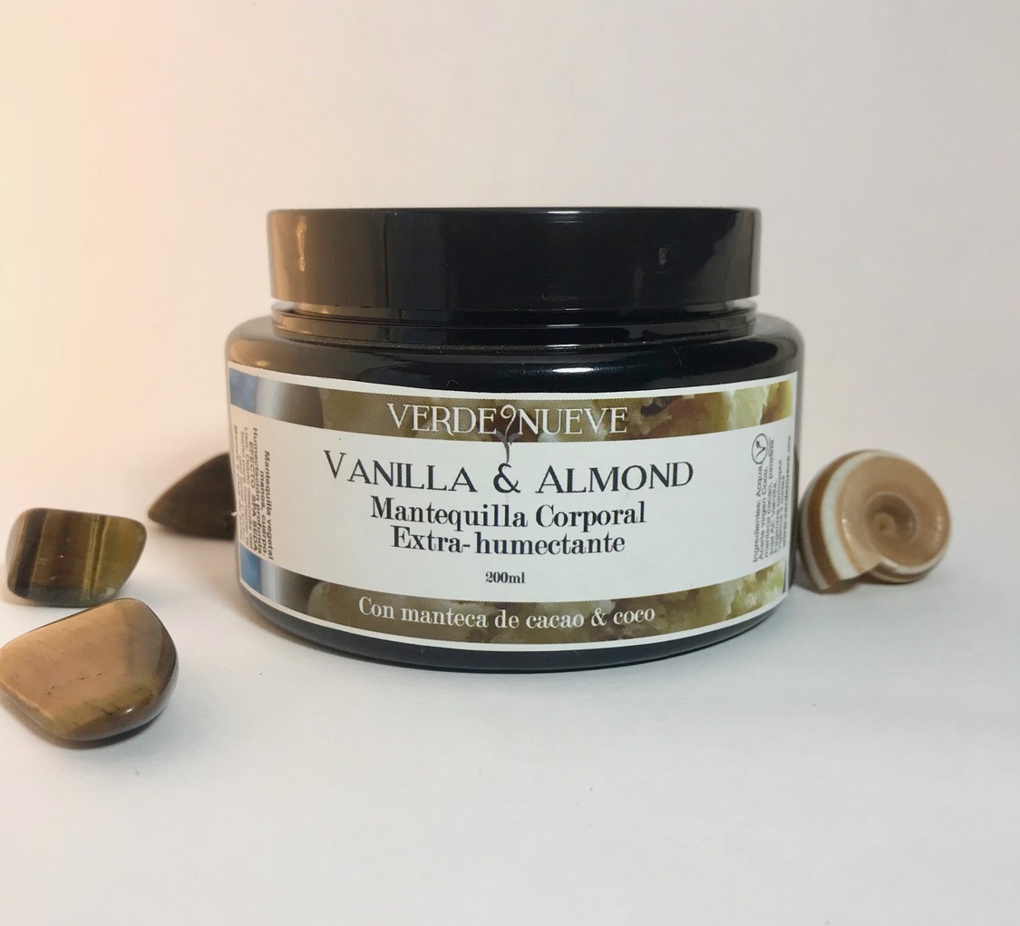VANILLA & ALMOND VANILLA & ALMOND